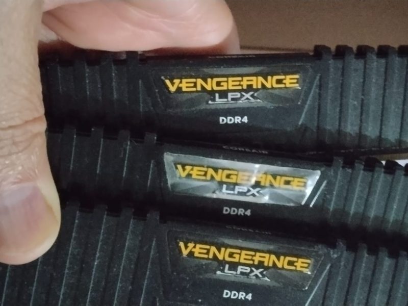 Corsair Vengeance LPX 16GB (2x8GB) DDR4 3000MHz CL15 Ram Kiti